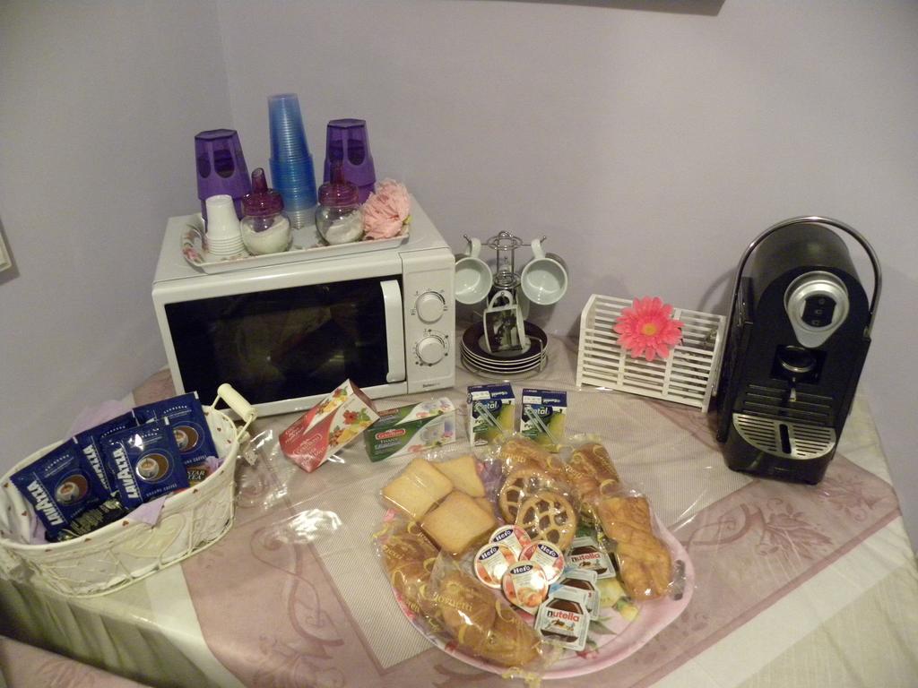 B&B La Rosa ตารันโต ภายนอก รูปภาพ