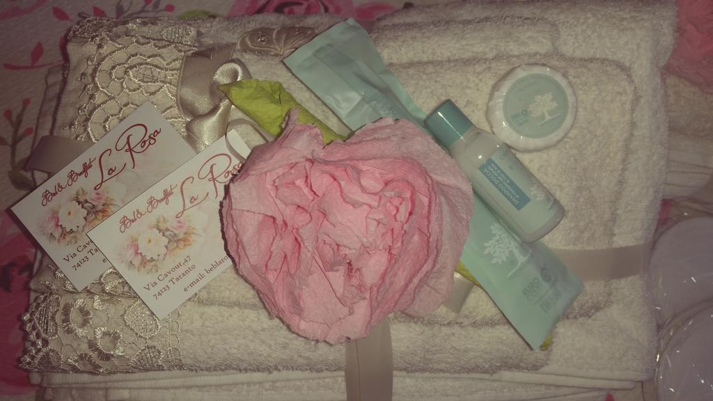 B&B La Rosa ตารันโต ภายนอก รูปภาพ